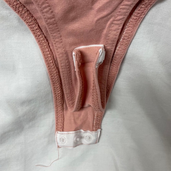 Pretty Little Thing Pink Bodysuit - Picture 4 of 6
